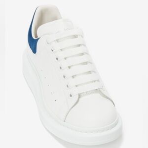 100% Authentic Alexander McQueen Women's Oversized Sneaker in White/Paris Blue